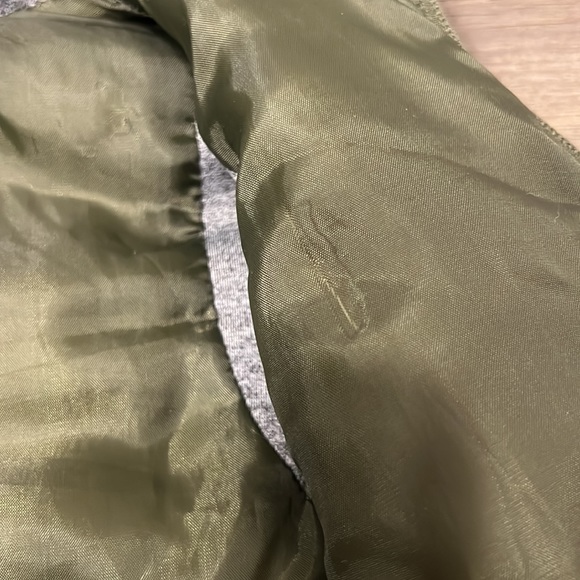 Perry Ellis Boy 2T Colorblock Hooded Puffer Vest Jacket - Picture 9 of 12